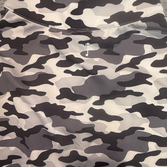 Belyn Key Women’s Golf Camouflage Top with Black Skirt - Picture 8 of 8